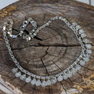 Collar de plata modelo Trarilonko