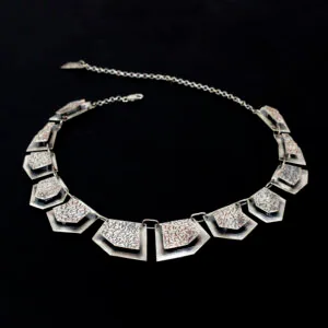 collar protección 1