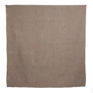 Alfombra telar café y blanco 231x211 cm.