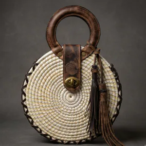 Cartera de ñocha y cuero